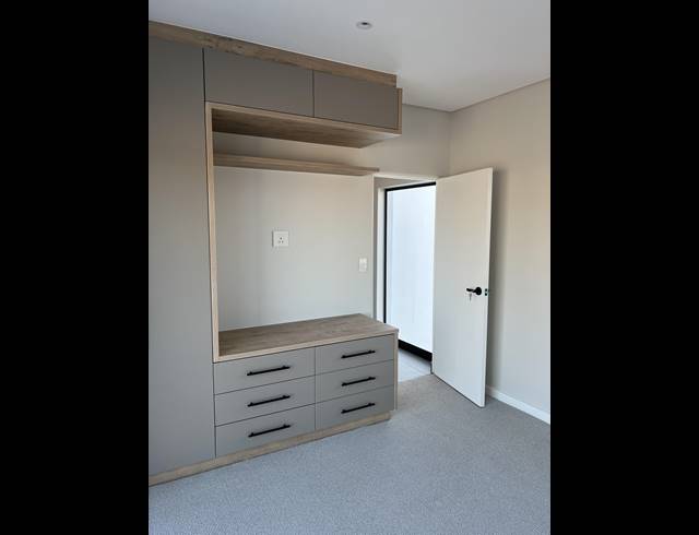 3 BEDROOM HOUSE FOR SALE IN SANDOWN